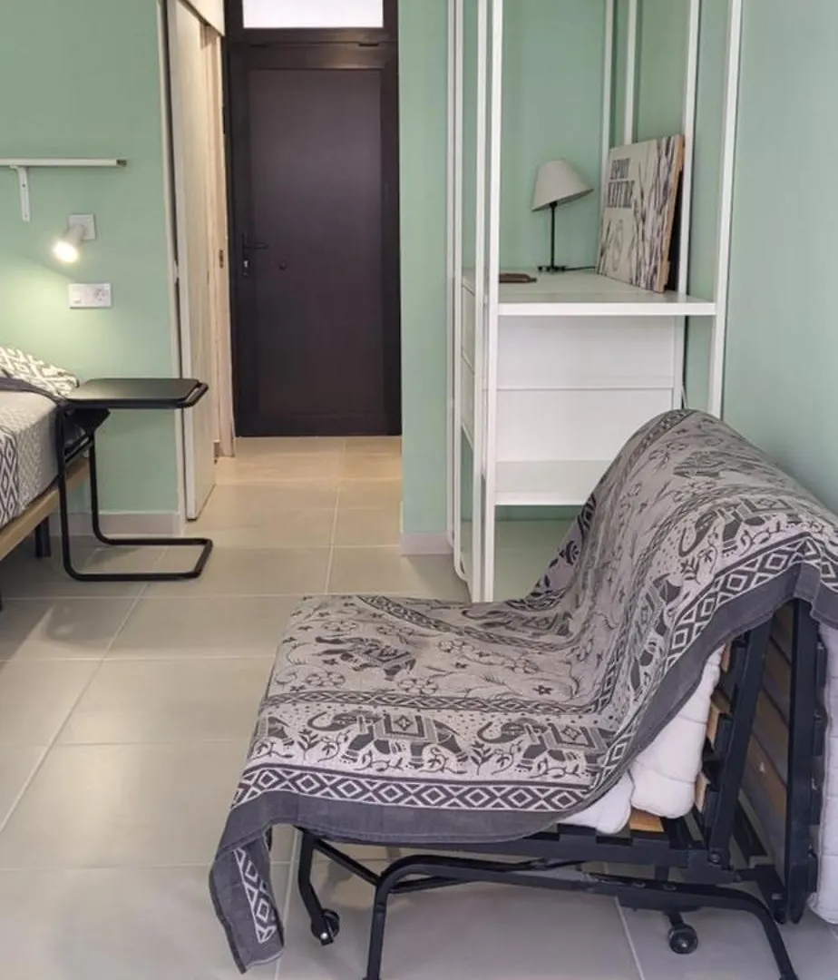 Cozy Studio, Wifi Free Pool View Playa de las Americas  Spagna